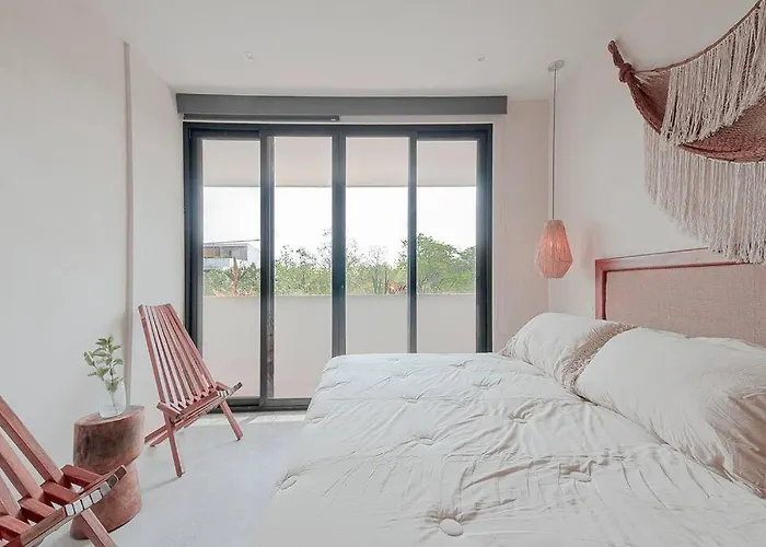 Amazing And New 2 Bedroom La Veleta Appartement *