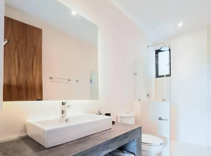 Amazing And New 2 Bedroom La Veleta